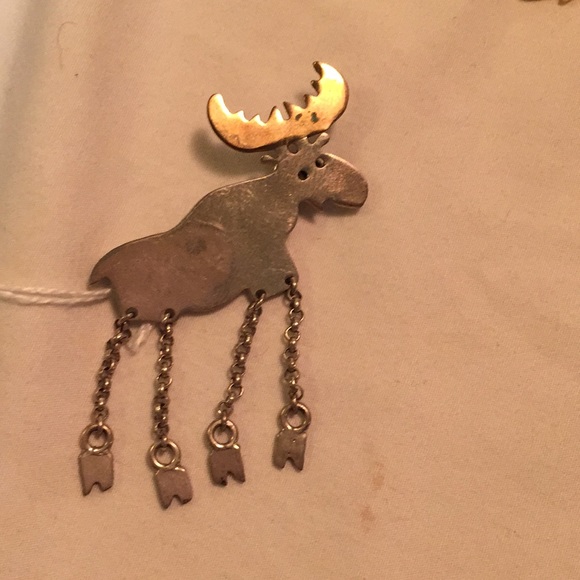 Jewelry - Vintage Sterling silver moose brooch